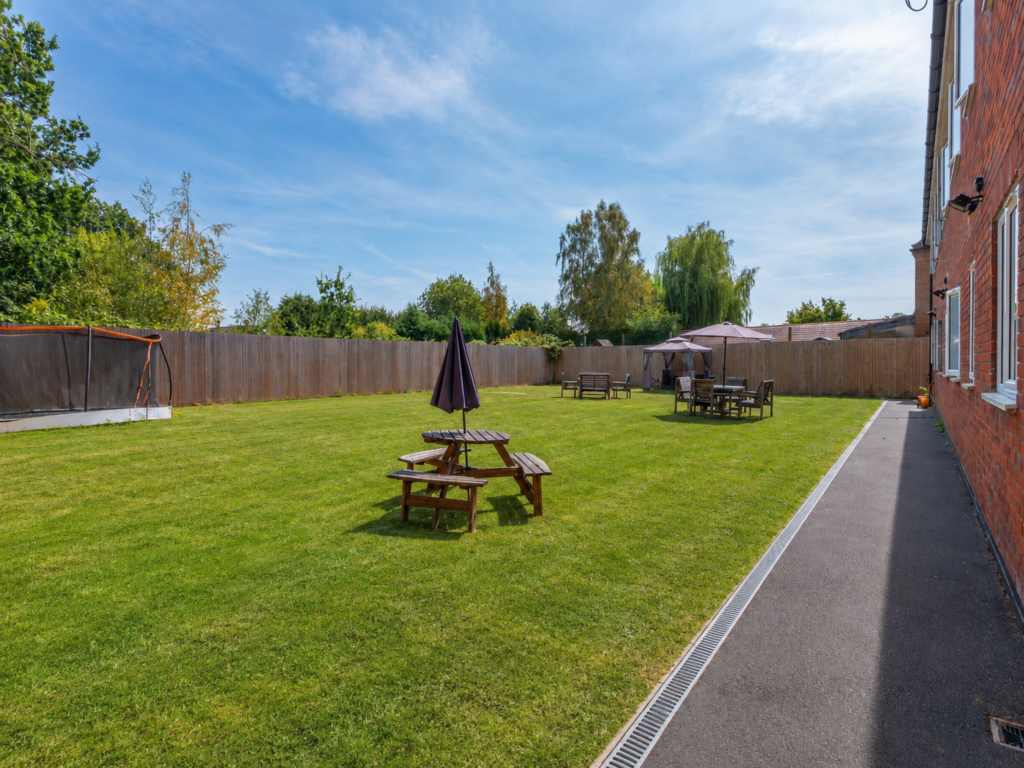 Gallery Image 10